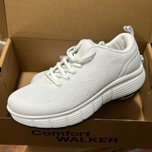 Kirkland Signature Men's Comfort Walker size 8.5